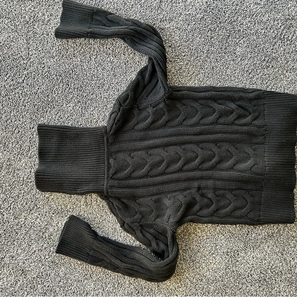 Banana Republic‎ Black Knit Sweater